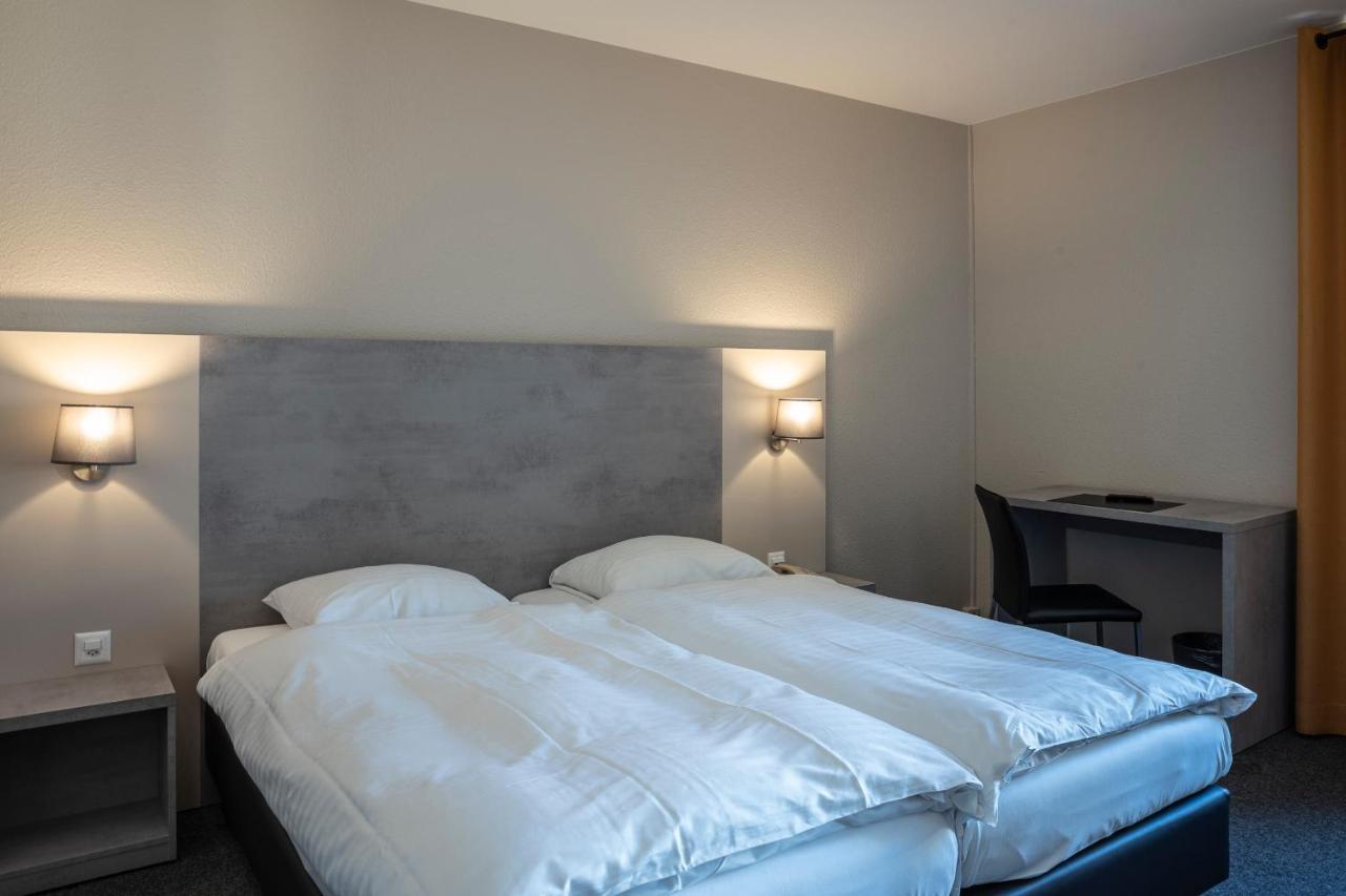 Lido Hotel 2*
